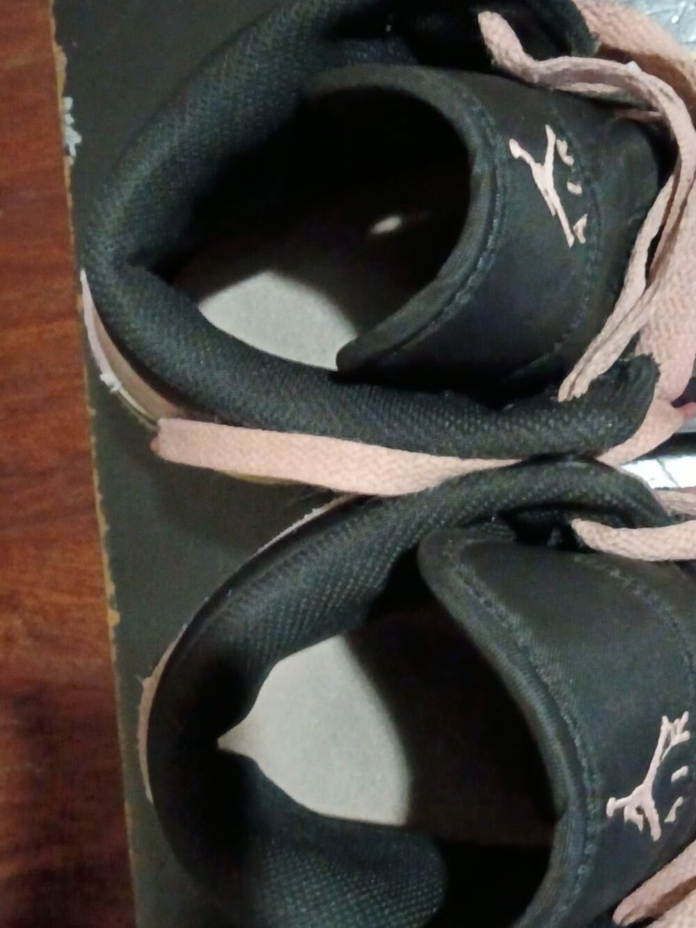Size 8.5- Nike Air Jordan 1 Mid Sec ”Zen Master “ Men’s Leather Basketball Shoes - Picture 11 of 13